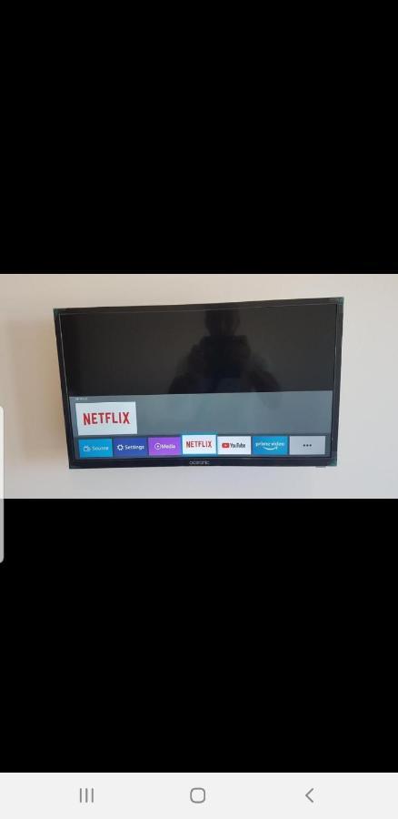 New Cheap Private Room, Kitchen , Overwieuw Sea,Tram On Spot, 12 Minutes From Nice Train Station With Tram , Beach In 17 Min Tram , Chambre Privee Pas Cher, Cuisine Equipee , Tram Sur Place, Apercu Mer, 12 Min De La Gare De Nice Avec Le Tram, 17 Min 외부 사진