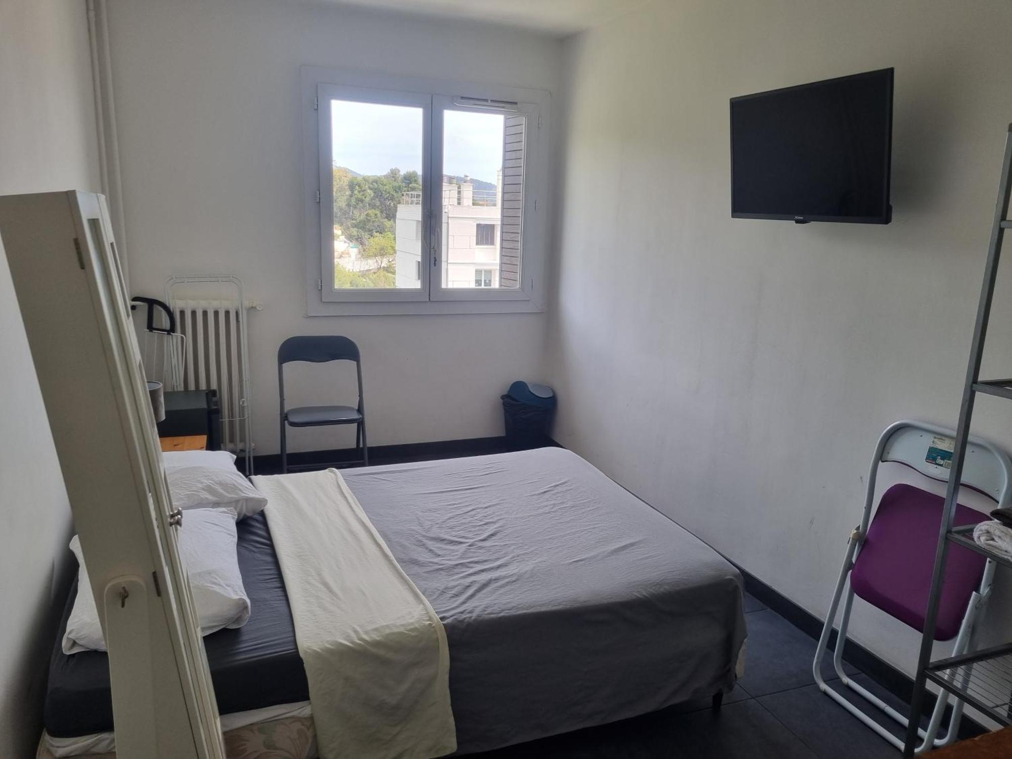 New Cheap Private Room, Kitchen , Overwieuw Sea,Tram On Spot, 12 Minutes From Nice Train Station With Tram , Beach In 17 Min Tram , Chambre Privee Pas Cher, Cuisine Equipee , Tram Sur Place, Apercu Mer, 12 Min De La Gare De Nice Avec Le Tram, 17 Min 외부 사진
